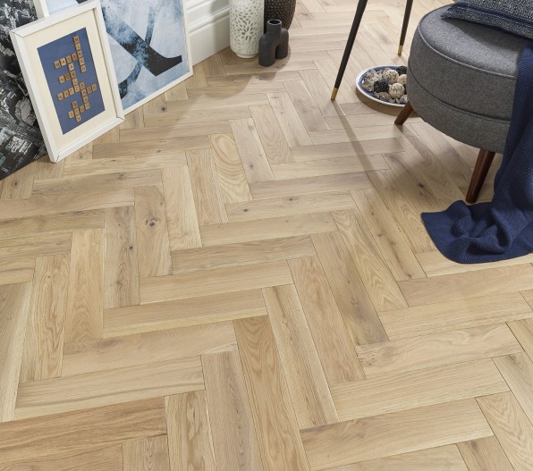 15mm x 90mm Invisible Oiled Oak Herringbone