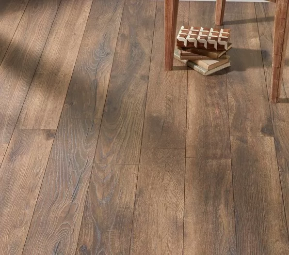 Prestige Oak 12mm Laminate Flooring